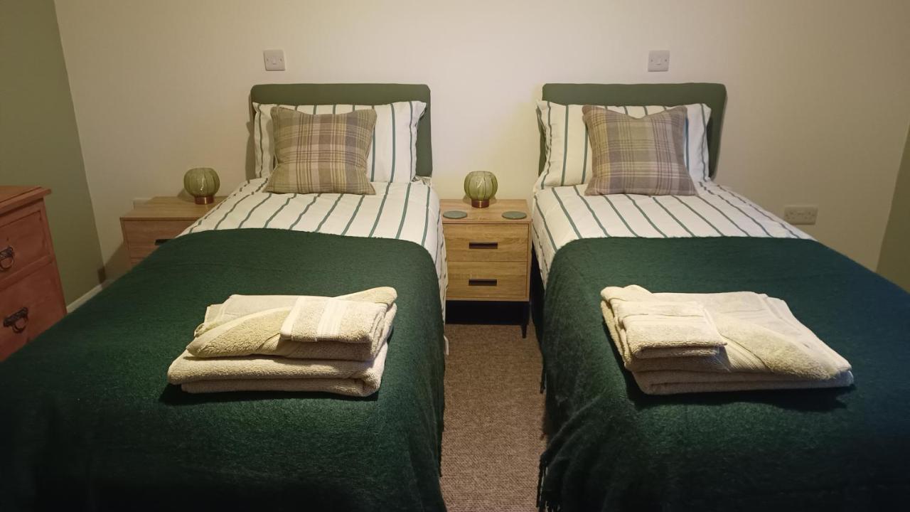 Bowtree House Bed And Breakfast Грантъм Екстериор снимка